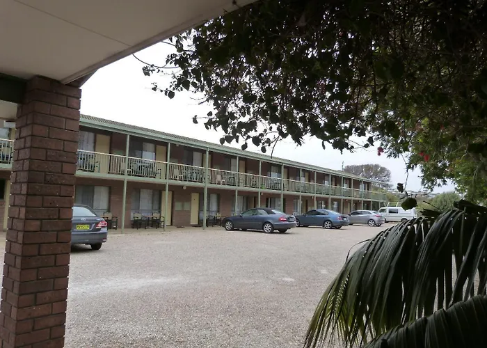 Wintersun Motel