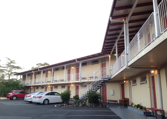 Riverview Motor Inn