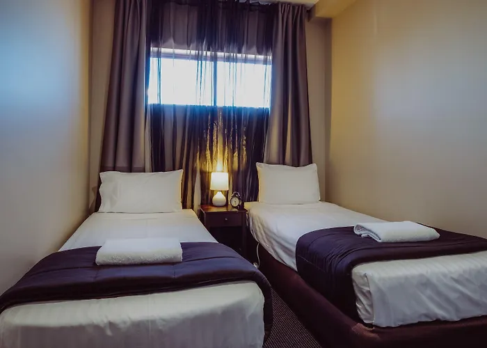 Crossroads Hotel