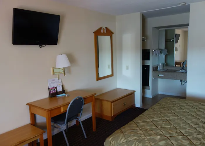 Vip Inn And Suites
