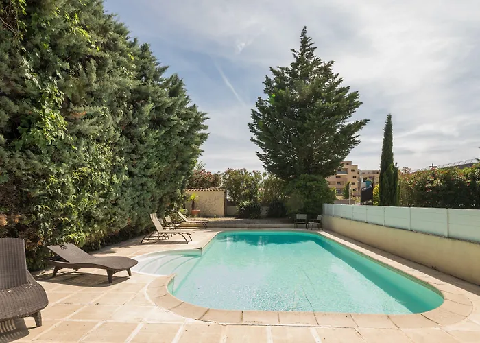Logis Le Printemps Hotel Restaurant - Montelimar