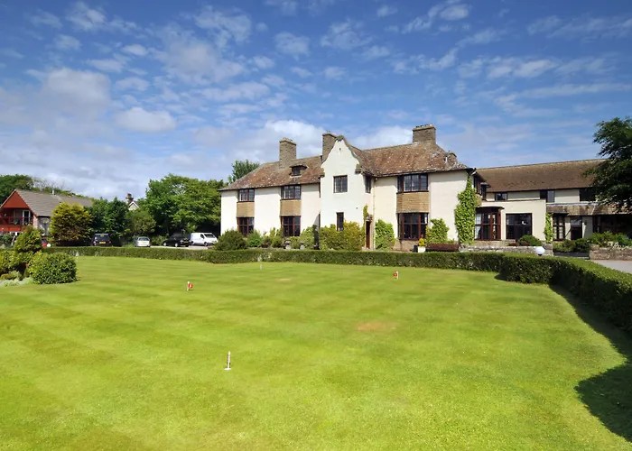 Royal Marine Hotel, By Highland Coast Hotels