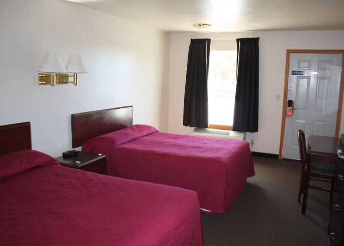Boomtown Inn