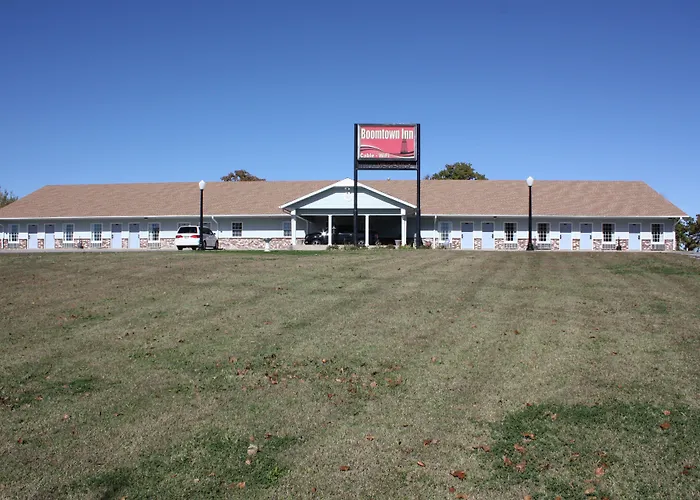 Boomtown Inn