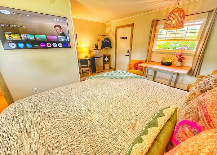 Brittany Motel