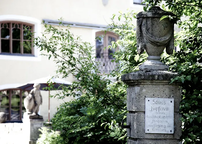 Hotels in Hopferau