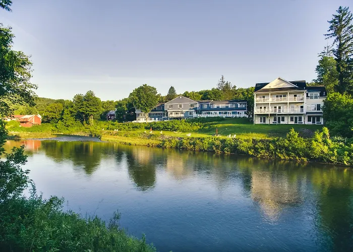 Woodstock Hotels