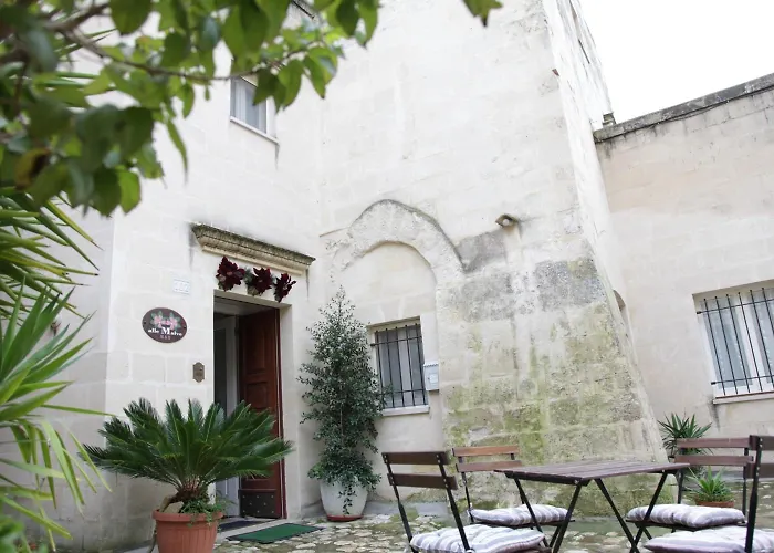 Le Malve Cave Retreat