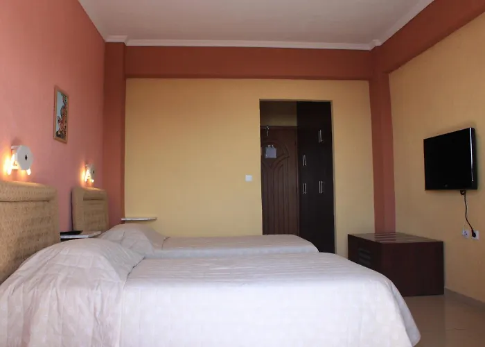 Athorama Hotel