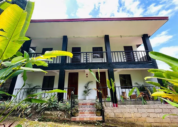 Paradiso Hostel El Nido
