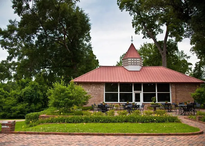 Dunleith Historic Inn