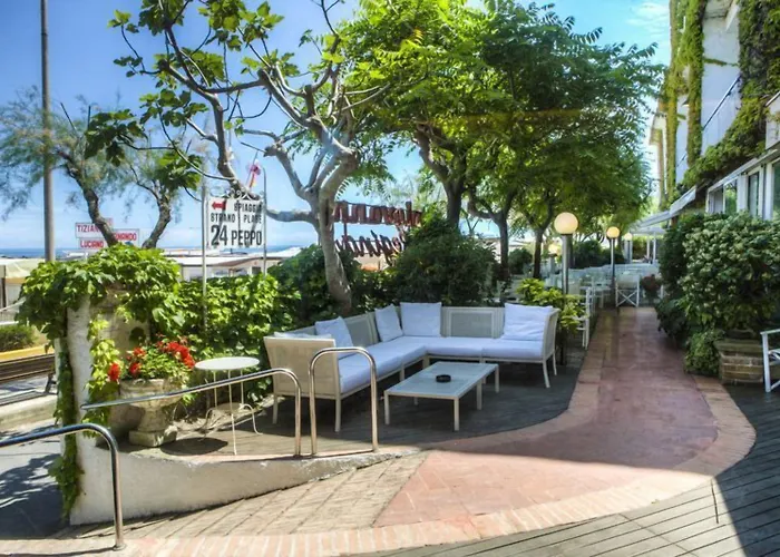 Giovanna Regina Hotel