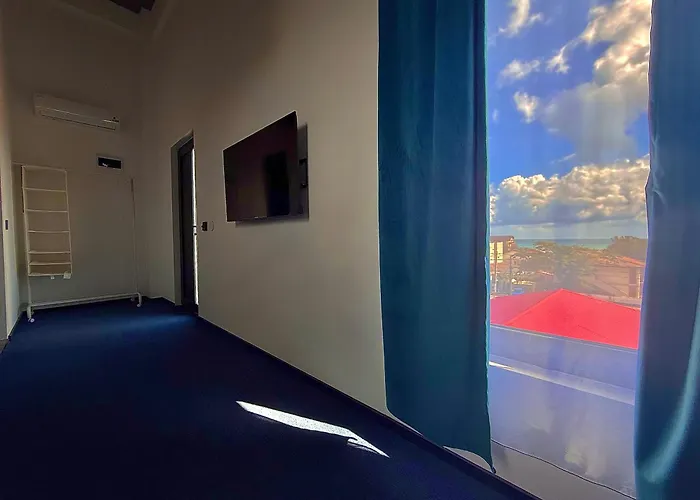 Seaview Tineretului - Central & Seaside