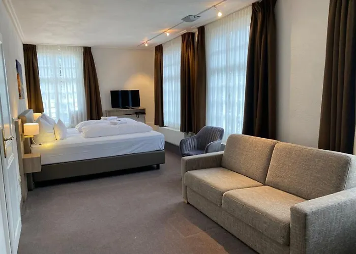 Horchem Hotel-Restaurant-Cafe-Bar