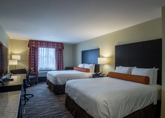 Creekstone Inn & Suites - St Marys