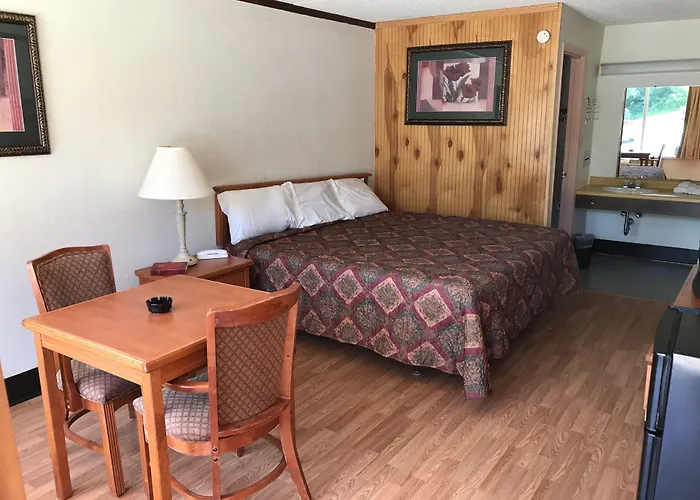 Daniel Boone Motor Inn