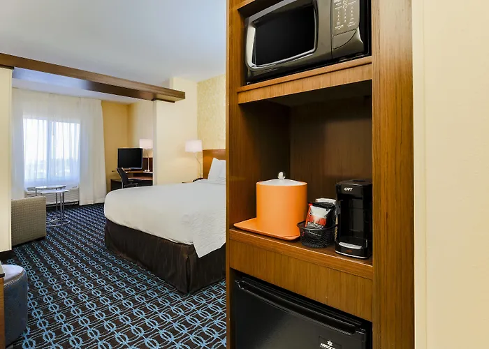 Fairfield Inn & Suites By Marriott Pecos