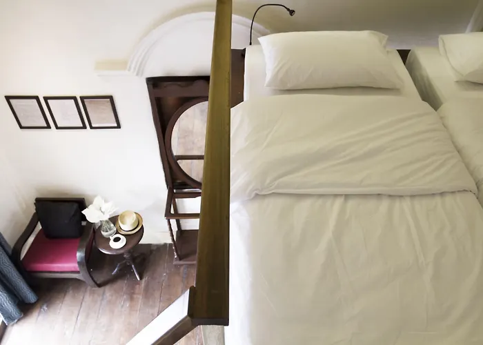 Baan Luang Rajamaitri Historic Inn