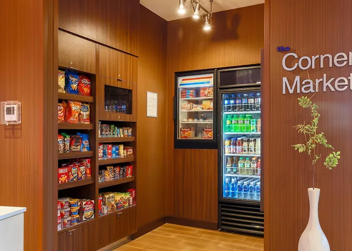 Fairfield Inn & Suites By Marriott Alexandria