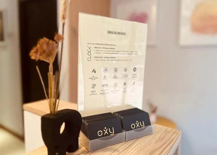 Oxy Suites 1-06 At Shophouse Meisterstadt Pollux Habibie