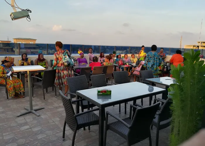 Murex Plaza Hotel & Suites