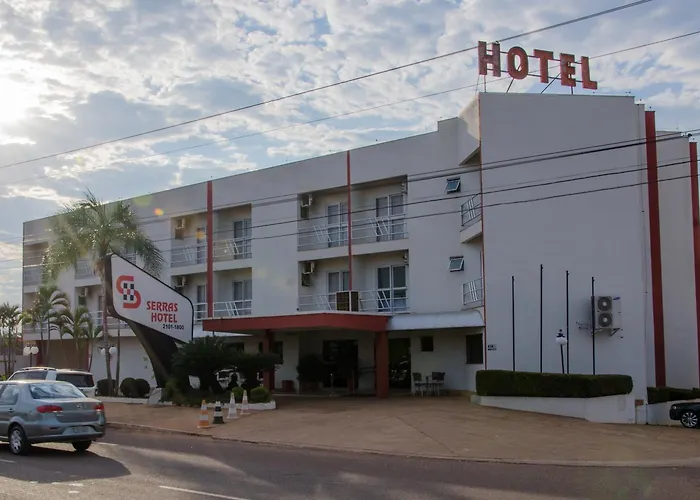 Serras Hotel