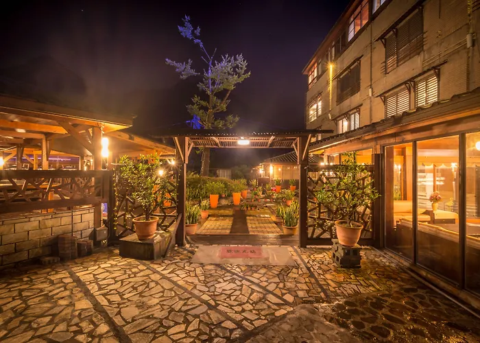 Wulai Sunglyu Hot Spring Resort