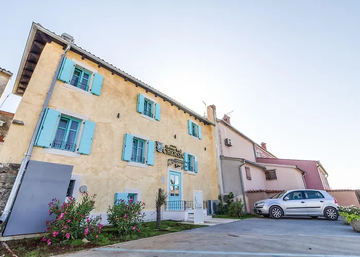 Heritage Hotel Chersin