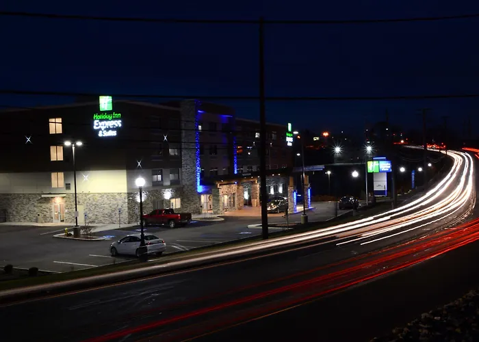 Holiday Inn Express & Suites - Pittsburgh - Monroeville By Ihg