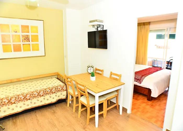 Avital Hotel