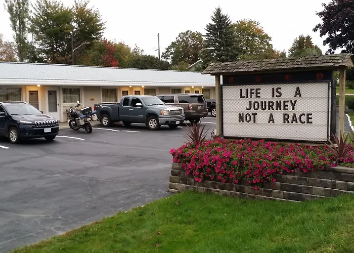Blind River Motels
