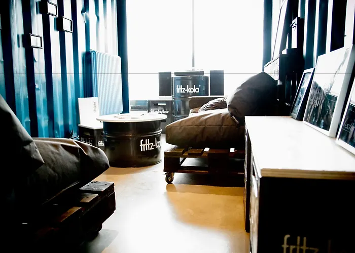 DOCK INN Hostel Warnemünde