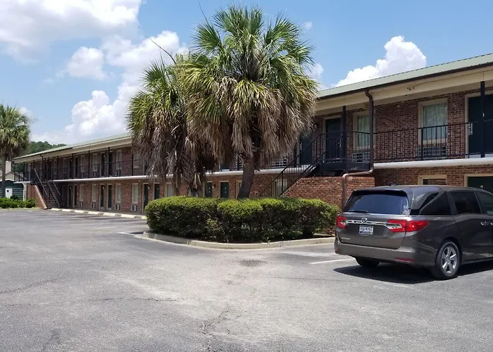 Palmetto Inn