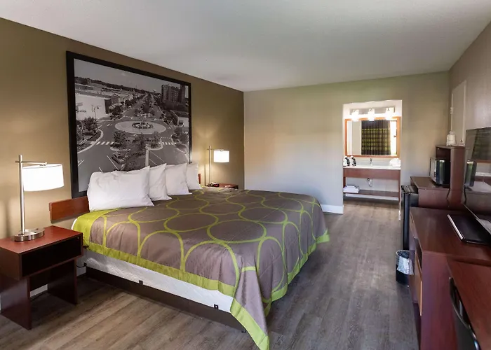 Super 8 By Wyndham Goldsboro
