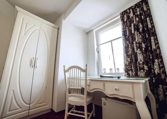 Hotel Helin Central