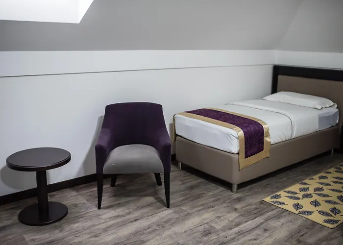 Hotel Astral