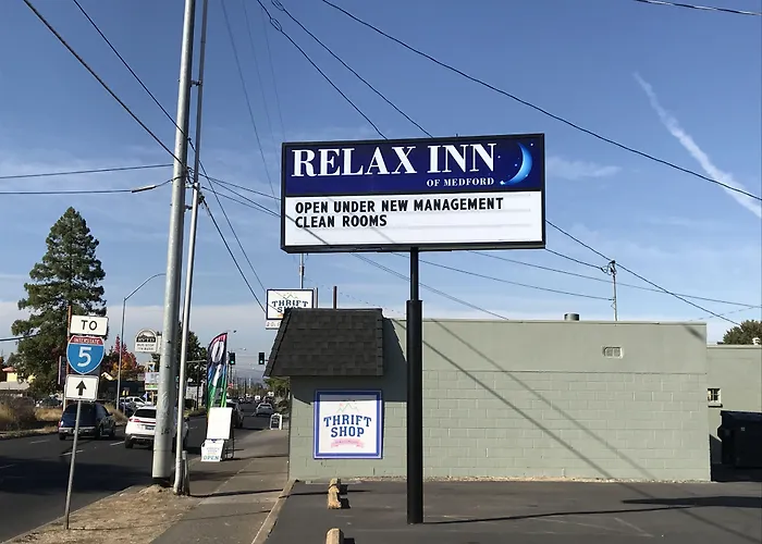 Relax Inn Of Medford