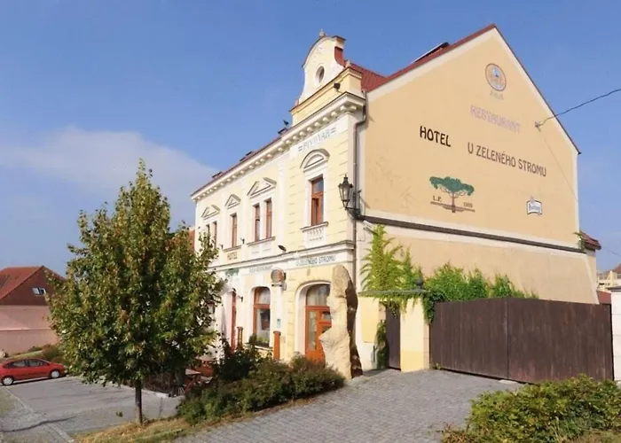 Hotel U Zeleneho Stromu