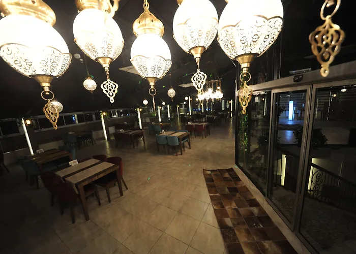 Yucel Hotel