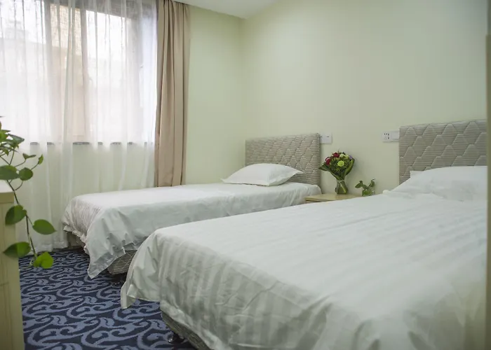 Hangzhou Memory Travel International Hotel-Edge Westlake