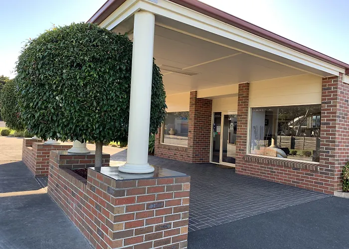 Arthur Phillip Motor Inn