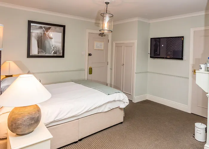 White Hart, Newmarket By Marston'S Inns