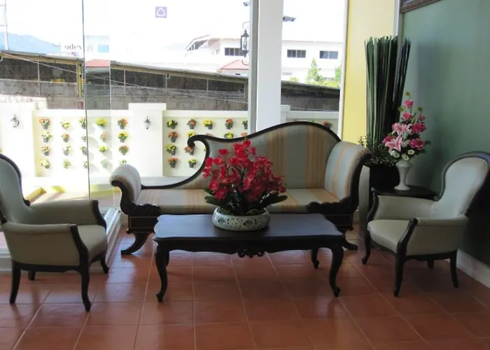 Chour Palace Hotel