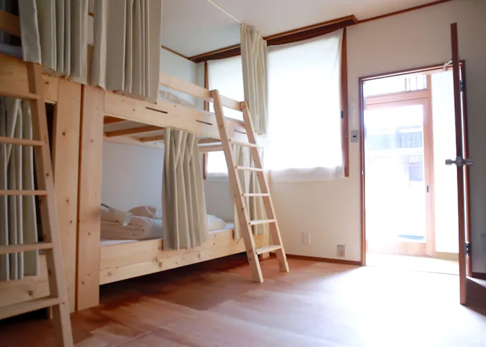 Yuzan Guesthouse