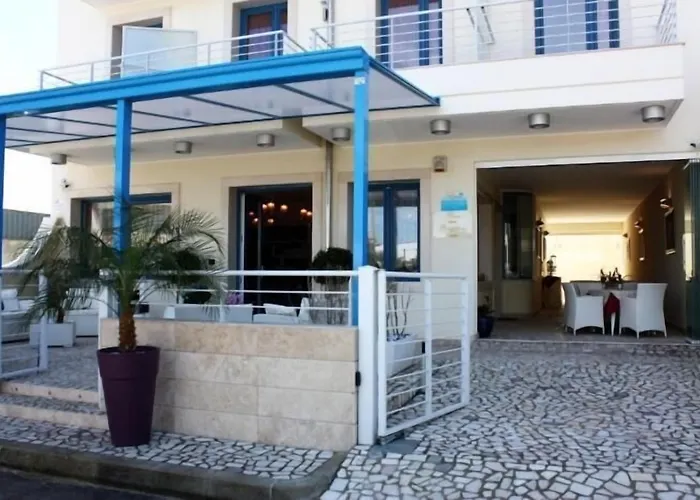 Hotéis de Torre Lapillo