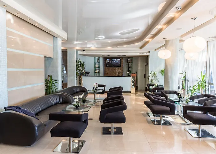 Cosmopolitan Hotel & Wellness