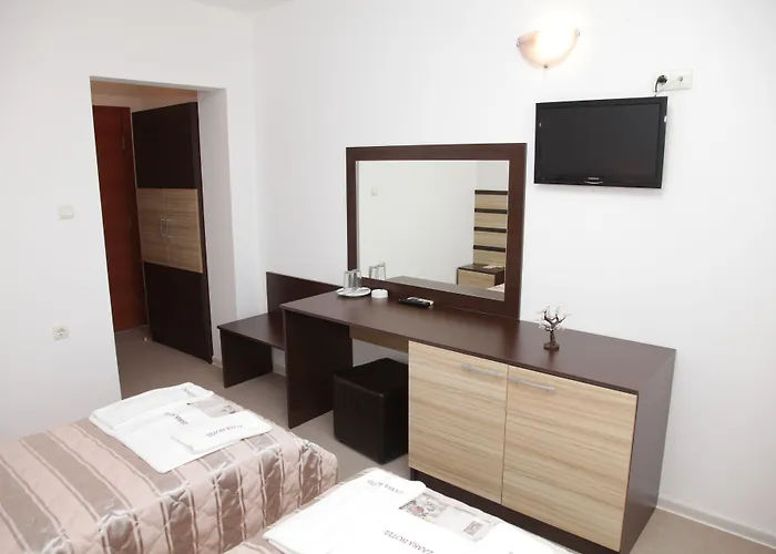 Hotel Zaara