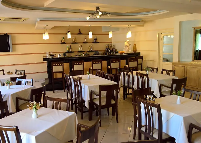 Evanik Chic Hotel