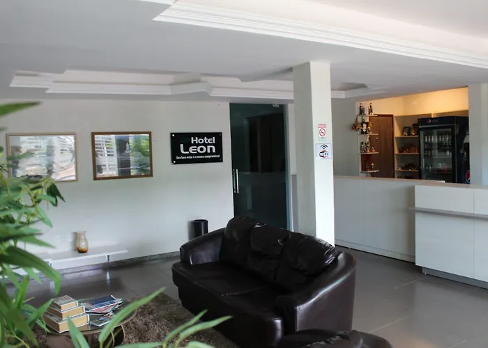 Hotel Leon