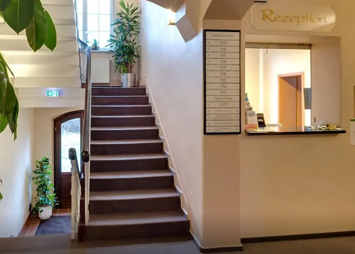Hotel Carl Von Clausewitz
